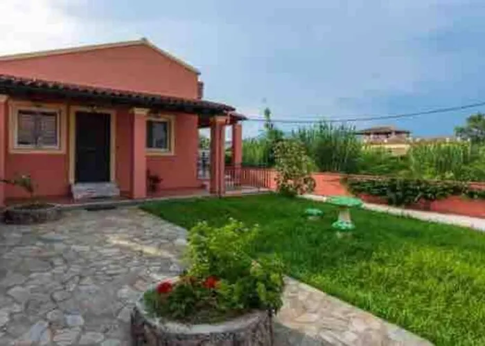 Sofis Private House With Big Garden